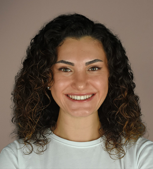 Şeyma Arıkan Dentist