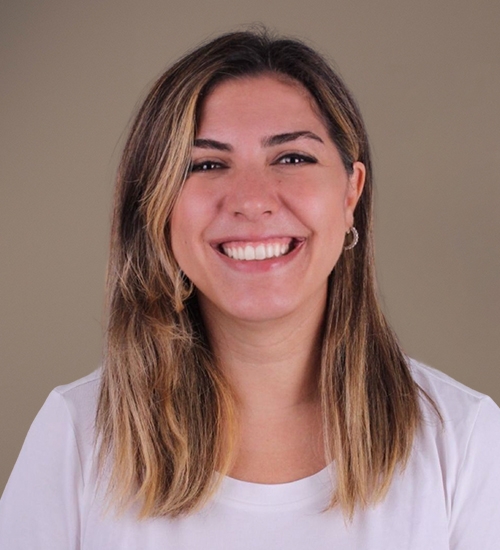 Burcu Aksoy Özgüven Детская стоматология