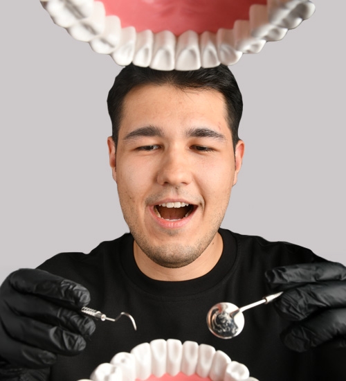 Mustafa Ali İnanç Дантист